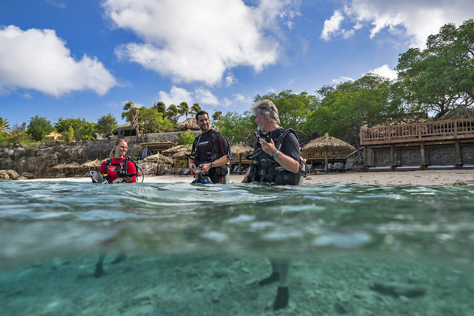 Shore De Curacao by Go West Diving